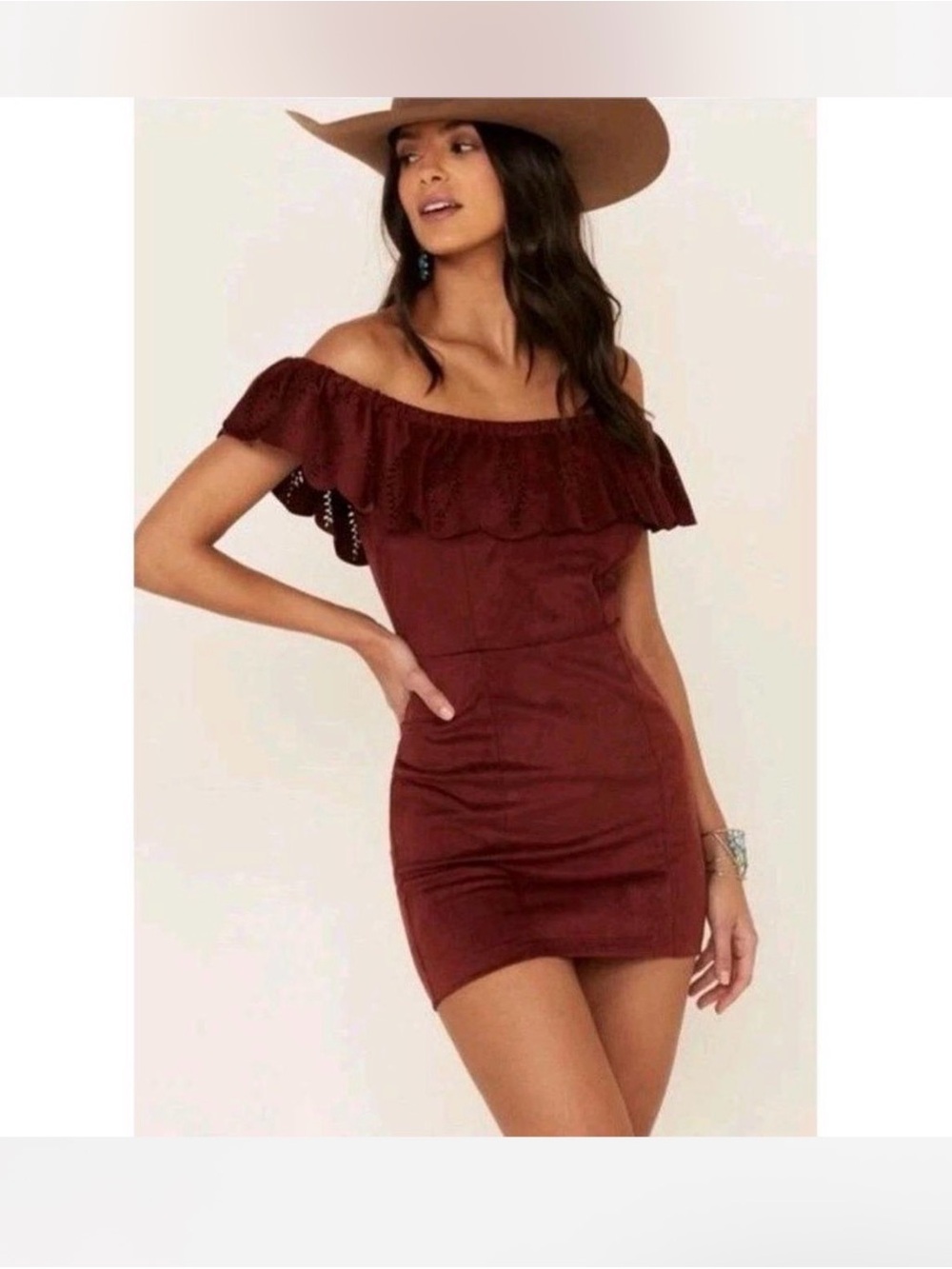 Shyanne Off-Shoulder Ruffle Bodycon Dress in Burgundy